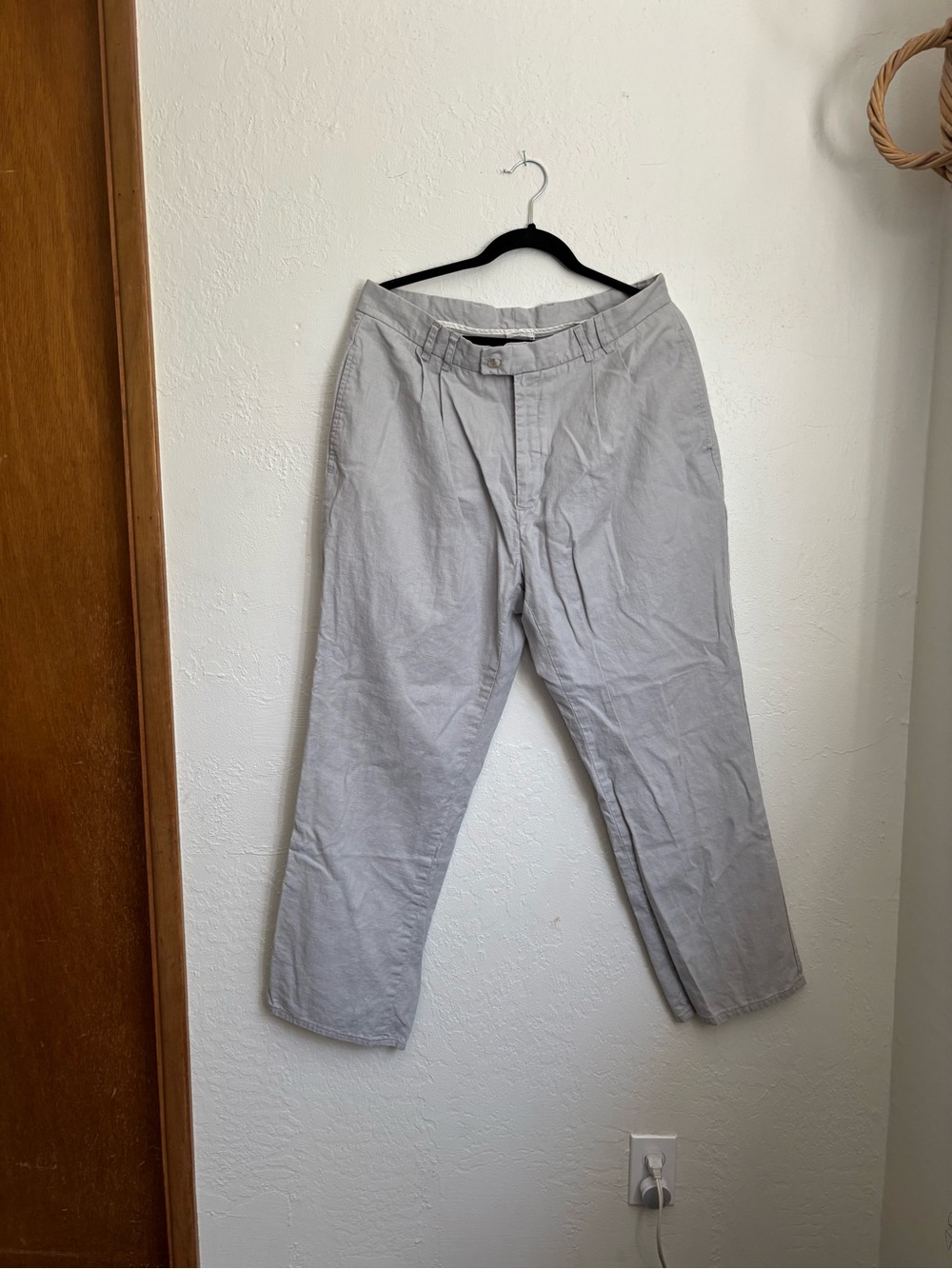Vintage Women’s Linen Gray Chino Pants - Classic Casual Trousers